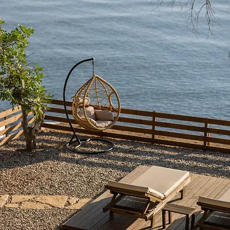 Villa Vera - Brand New Seafront Villa! *