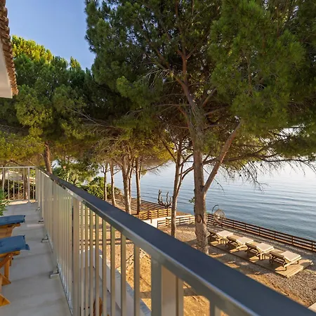 فيلة Vera - Brand New Seafront Villa!