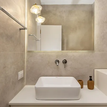 Βίλα Vera - Brand New Seafront Villa!