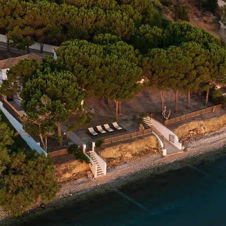 Vera - Brand New Seafront Villa! *