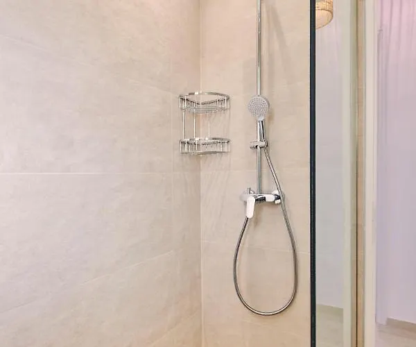 Vera - Brand New Seafront Villa! Вилла *