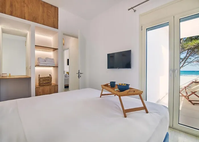 Вилла Vera - Brand New Seafront Villa!