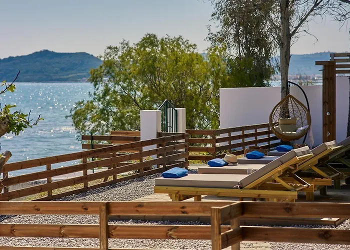 Vera - Brand New Seafront Villa!