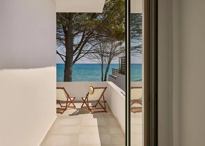 Vera - Brand New Seafront Villa! *