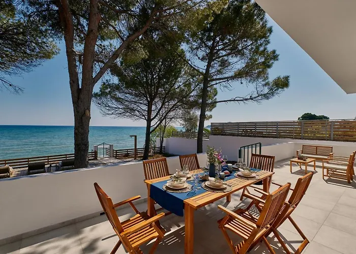 Vera - Brand New Seafront Villa! Вилла *