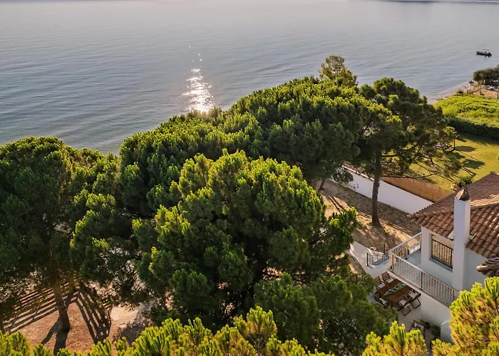 Vera - Brand New Seafront Villa! Аликес