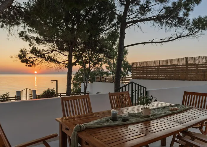Vera - Brand New Seafront Villa! Вилла *
